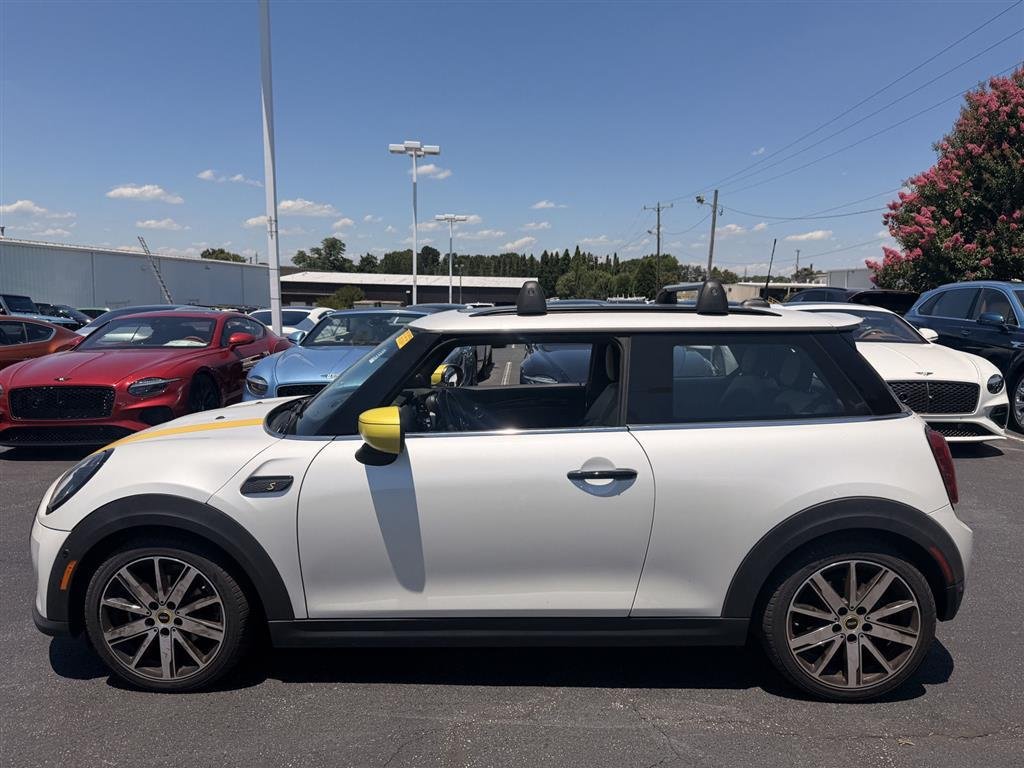 mini hardtop 2 door 2023 WMW13DJ07P2U08394 image mini hardtop 2 door 2023 WMW13DJ07P2U08394 image